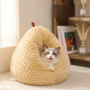 Enclosed Chicken-Shaped Plush Cat Bed
